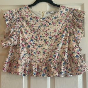 Zara adorable size small going out sequenced top